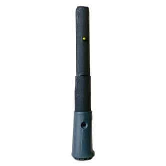 Staubsauger-Saugrohr Schwarzer Saugschlauch für Profi-Staubsauger mit grauem Anschlussstück für eine effiziente gewerbliche Bodenreinigung