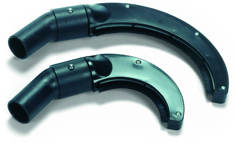 Zwei schwarze, gebogene Reinigungsbürsten für Staubsauger mit integrierten Borsten und einem Schlauchanschluss für eine effiziente Staubentfernung.