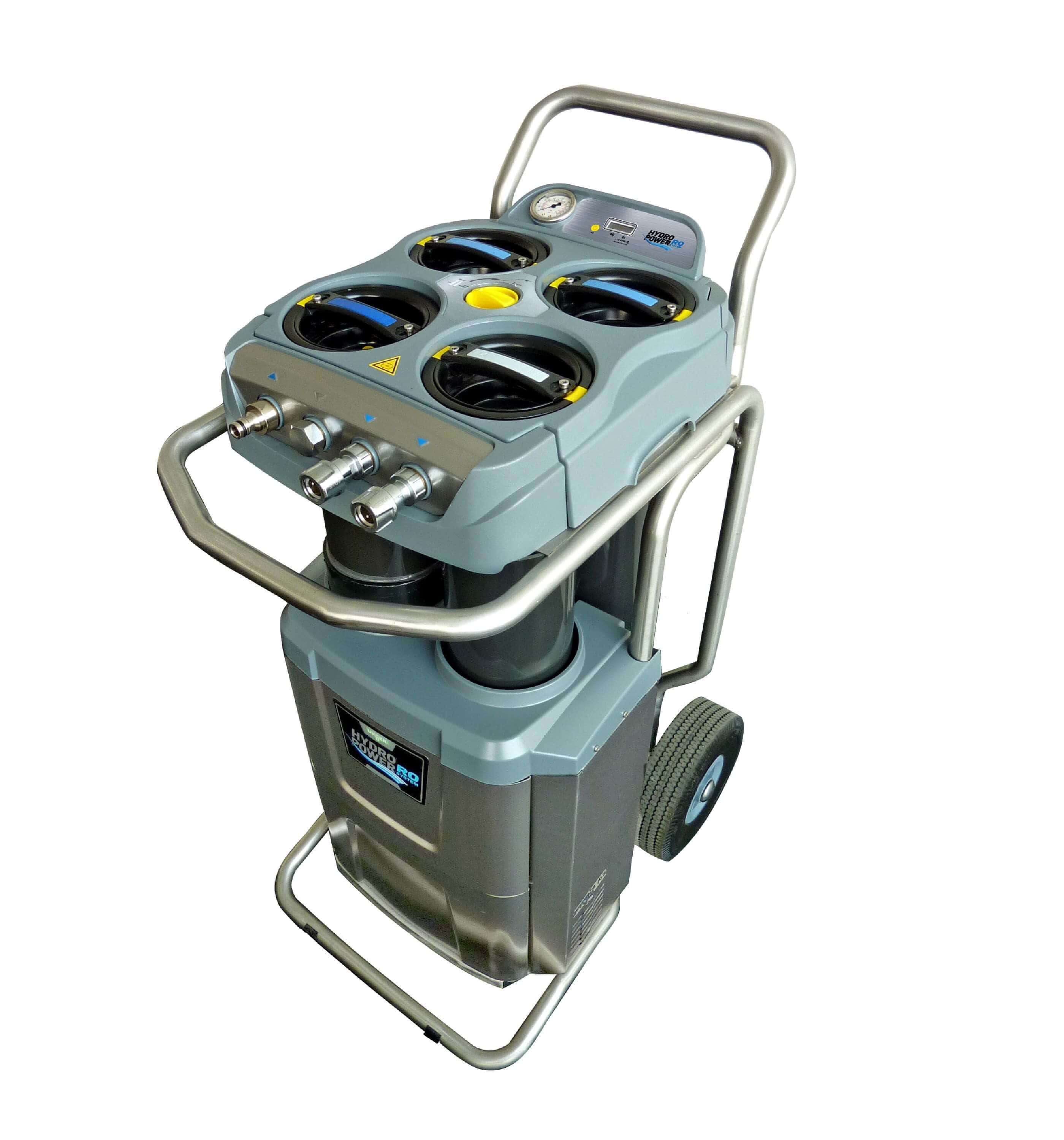 Unger HydroPower RO-Wasseraufbereitungssystem Unger HydroPower RO Wasseraufbereitungssystem mit Metallrahmen und Rädern für die professionelle Glas- und Fassadenreinigung