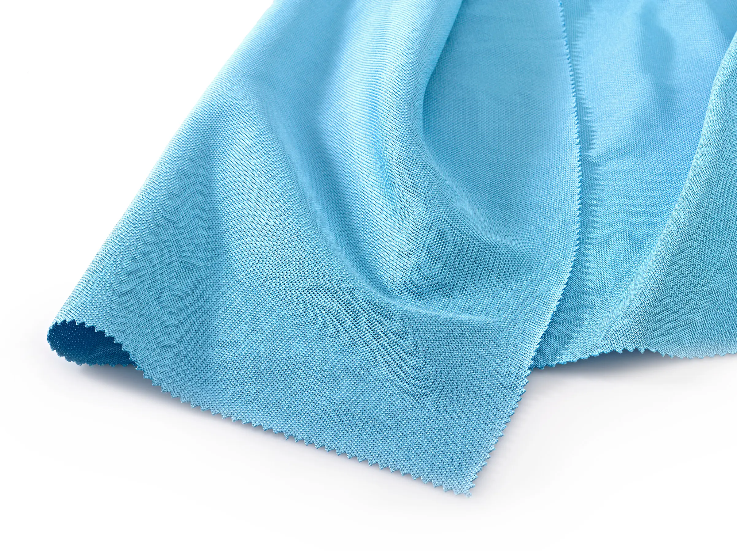 Mikrofaser-Reinigungstuch in hellblauer Farbe mit feinerer Struktur für die Reinigung von Oberflächen